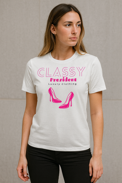 CLASSY T-shirt